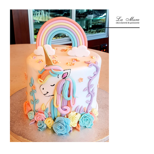 Comentarii opinii despre Ζαχαροπλαστείο La Mure