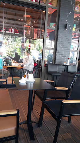 Opinii despre Mikel Coffee în Θεσσαλονίκη - Γαστρονομία και φιλοξενία