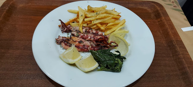 Ταβέρνα Η Στροφή