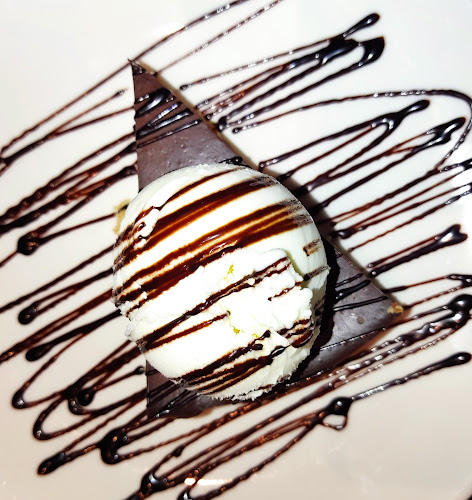 Μελιτίνι - Γαστρονομία και φιλοξενία