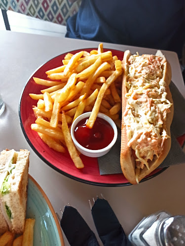 Ramnous - Γαστρονομία και φιλοξενία