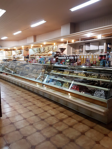 Opinii despre ΦΟΥΡΝΟΣ ΓΚΟΓΚΟΣ în Καλλιθέα - Γαστρονομία και φιλοξενία