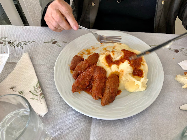 Η Κουζίνα της Χρυσάνθης