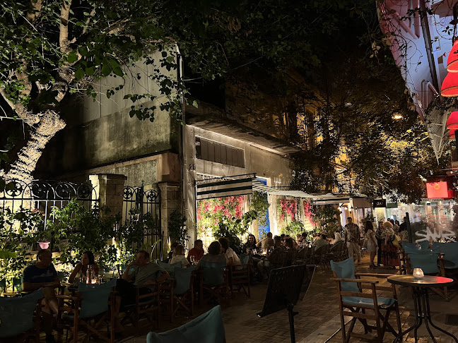 Αγ. Αναργύρων 10, Αθήνα 105 54