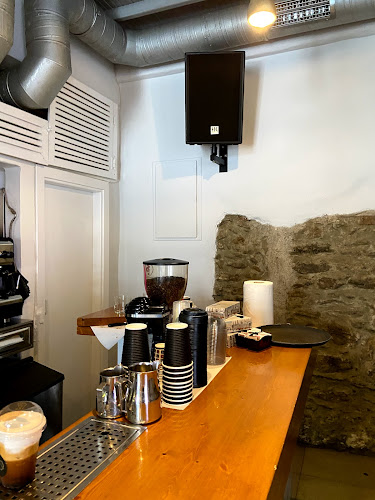 Ενόπλων δυνάμεων, Ματθαίου Ανδρόνικου και, Μύκονος 846 00