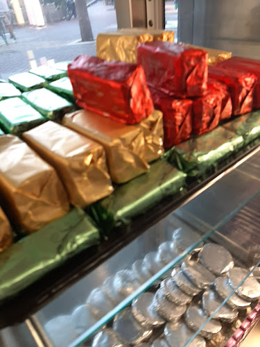 Λετρίνων 19, Πύργος 271 00