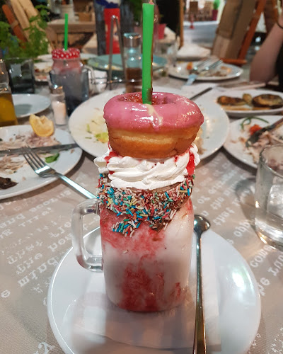 Must Restaurant Agios Nikolaos Crete - Άγιος Νικόλαος