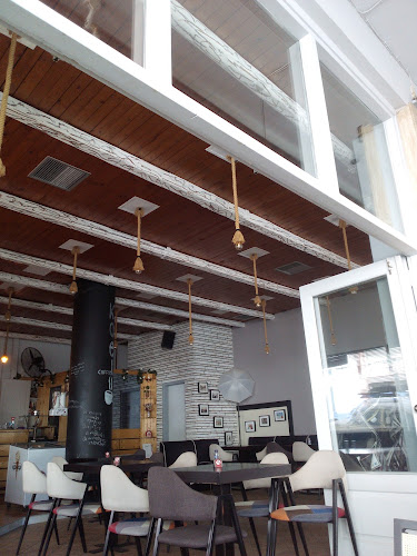 Opinii despre Koel coffee bar în 'Αγιος Δημήτριος - Γαστρονομία και φιλοξενία