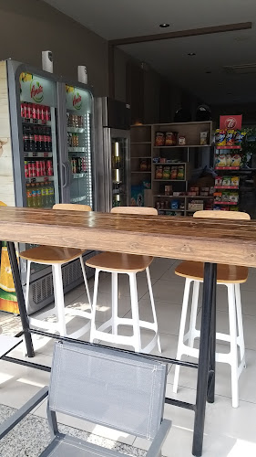 Comentarii opinii despre Mr. Donut