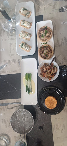 Τα σκαλάκια της χαράς - Γαστρονομία και φιλοξενία