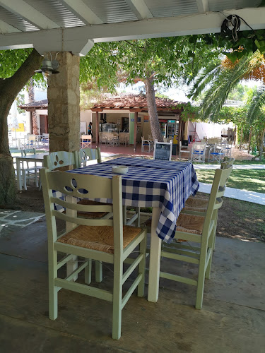 Opinii despre Barba Yioryis Tavern în Σάνη - Γαστρονομία και φιλοξενία