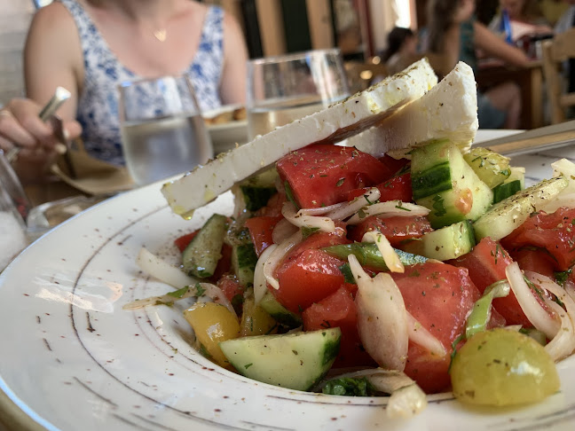 Comentarii opinii despre Το Παραστράτημα