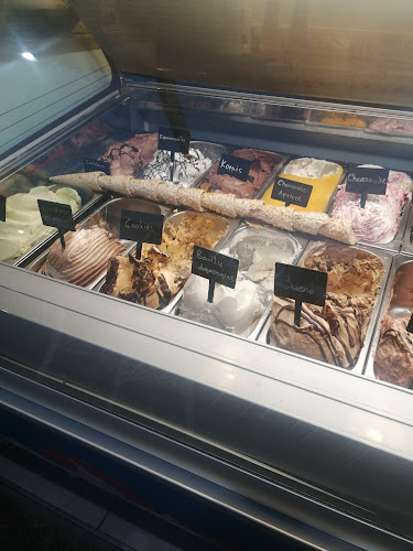 Μια Γλυκιά Ιστορία - Παλαιό Φάληρο