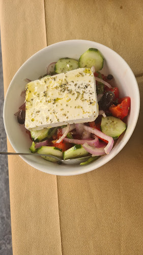 Το Στέκι του Γίγαντα - Πειραιάς