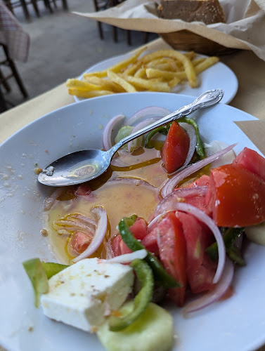 Opinii despre ΚΟΛΟΚΥΘΑΣ Οικογενειακή Ταβέρνα în Πλαγιά - Γαστρονομία και φιλοξενία