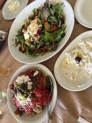 Ντεούντας - Γαστρονομία και φιλοξενία