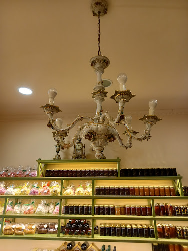 Παραδοσιακά Γλυκά Αράχωβας Παπαστάθη