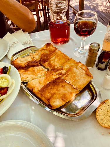 Comentarii opinii despre Dafni tavern