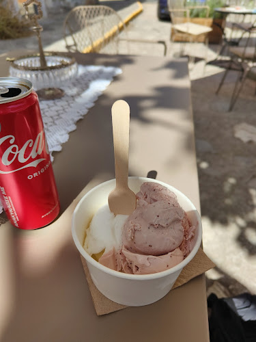 Lola Frozen Yogurt - Καρδαμύλη