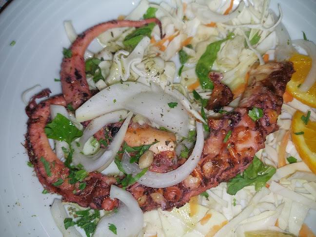 Ostria, Kalathos 851 02