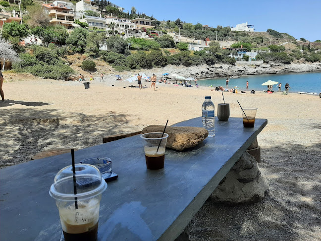 ΚΑΝΤΙΝΑ ΠΟΡΤΟ 9, ΞΑΝΘΟΣ ΓΙΑΛΟΣ