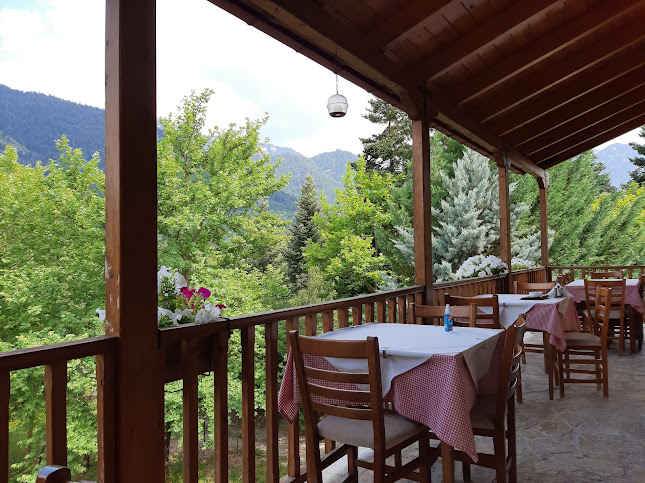 Opinii despre Μεσοστράτι-Εστιατόριο în Προυσός - Γαστρονομία και φιλοξενία