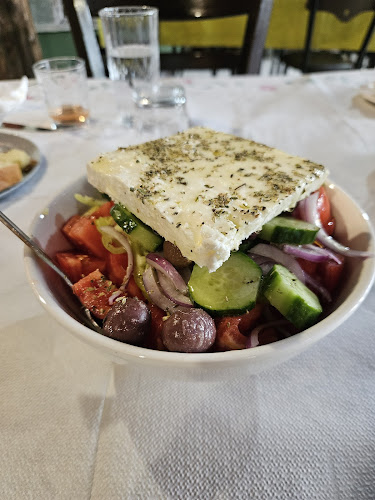 Ταβέρνα Πεινακοθηκη - Γαστρονομία και φιλοξενία