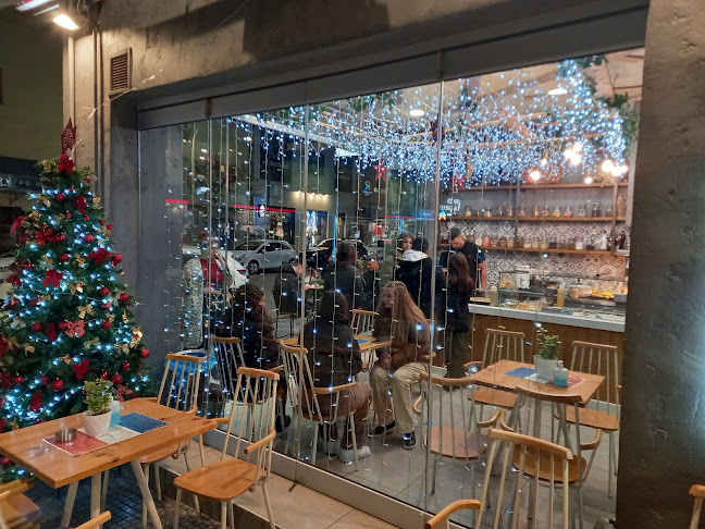 Ιάσονος 133, Βόλος 382 21