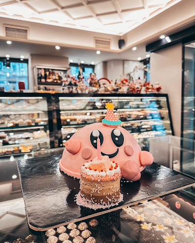 Φοίνικας 841 00