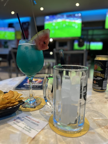 Comentarii opinii despre Medousa Restaurant and Sports Bar