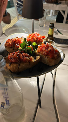 Comentarii opinii despre Tsaperdona pizza pasta