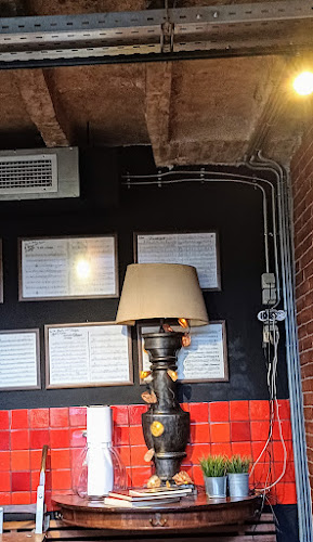 Comentarii opinii despre Urban