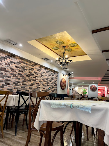 Τα κοτόπουλα του Τάκη - Δήμος Γρεβενών