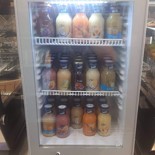 Λεωφ. Νίκης 31, Νέα Καλλικράτεια 630 80