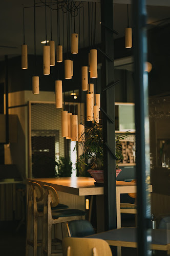 Λεωφ. Ποσειδώνος 16, Βάρη 166 72