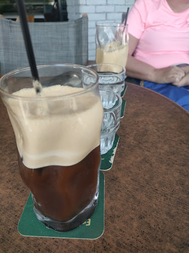 Comentarii opinii despre Melachrinos Cafe-Bar