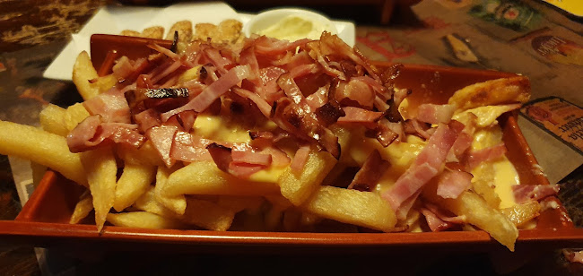 Opinii despre Arch Beer House în Περιστέρι - Γαστρονομία και φιλοξενία