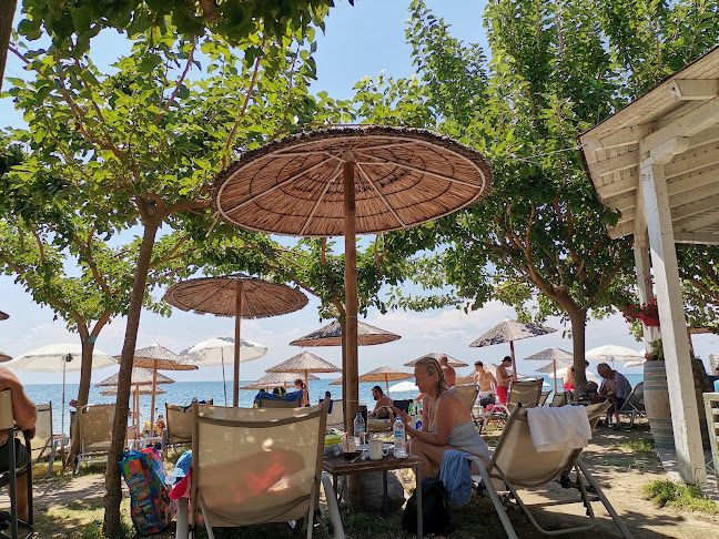Asterias Beach Bar