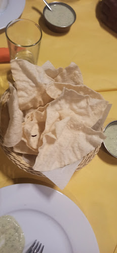 Kebab & Curry Indian Restaurant - Πειραιάς