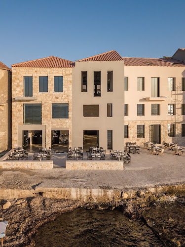 Periplous Restaurant - Γαστρονομία και φιλοξενία