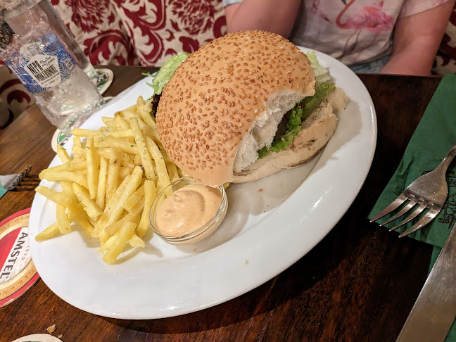 Ιερού Λόχου 37, Ιαλυσός 851 01