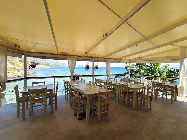 Tratamento Sea Side Bar & Restaurant