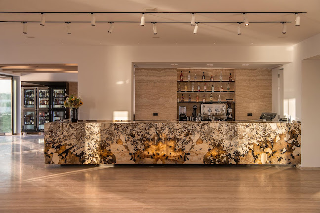 Periplous Restaurant - Γαστρονομία και φιλοξενία