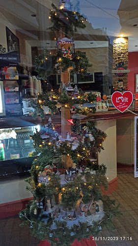 Opinii despre COFFEE ROCKS în Βύρωνας - Γαστρονομία και φιλοξενία