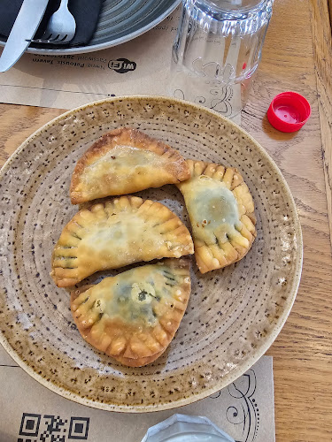 Πετούσης Ταβέρνα (Ηράκλειο) - Γαστρονομία και φιλοξενία