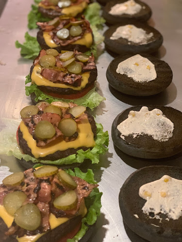 Comentarii opinii despre Cafe Contrast