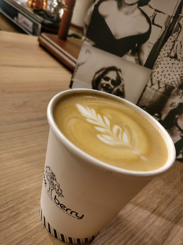 Coffee Berry Drama 01 - Δράμα