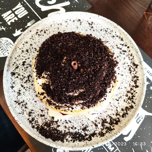 The Underdog® Flagship Store Thissio - Αθήνα