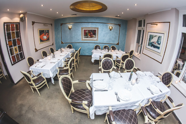 17 Εστιατόριο - Μπαρ