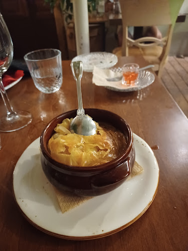 Αθάλη Κρητική Κουζίνα - Γαστρονομία και φιλοξενία